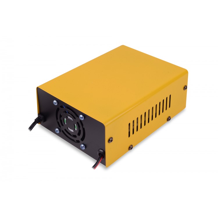 PROSTOWNIK AKUMULATOROWY SMART 6V/12V 15A A86